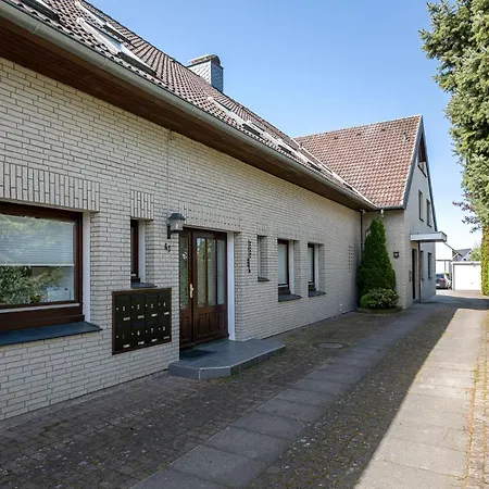 Haus Berolina 1 *